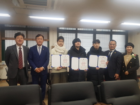 한국신지식인협회 중앙회,  청량중학교 졸업생들에게 꿈과 희망 전달!