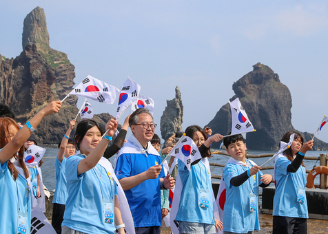 서른 살 금천구,  대한민국 광복 80주년 기린다