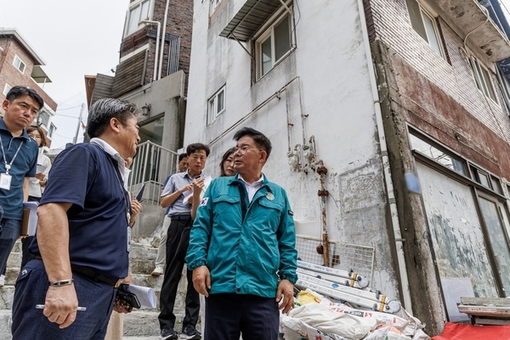‘오래된 집에 새 숨결’ 마포구, 안심 집수리 사업으로 저층주택 개선