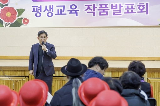 배움의 꽃이 피는 날...마포구 자치회관 프로그램 페스타 개최 