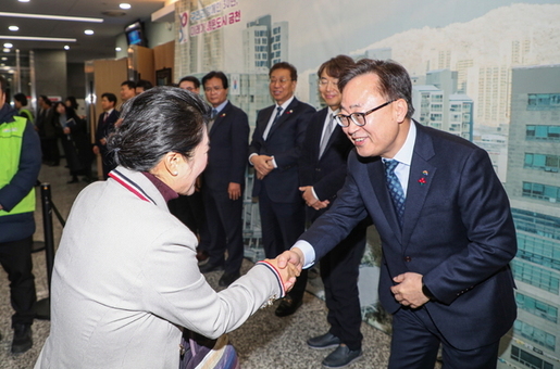  유성훈 금천구청장, ‘금천 미래 30년’ 발표... 개청 30주년 ‘새해인사회’ 개최