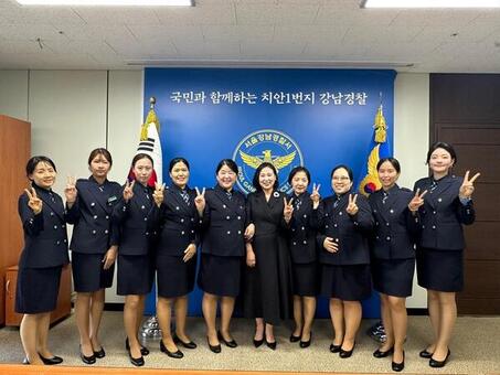 서울시의회 이새날 의원,‘2025년 강남녹색어머니연합회 위촉식’ 참석