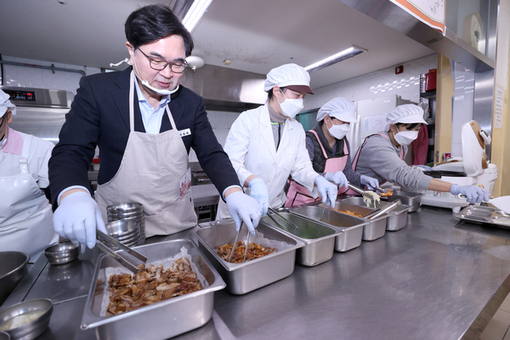 “방학 끝났지만 걱정 마세요” 동작구, 결식아동 급식지원 지속·확대 추진! 