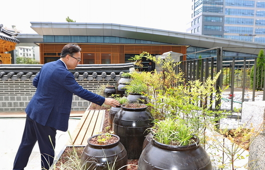 금천구, 전통 장 문화 품은 ‘금천 강희맹 장독대 체험관’ 조성