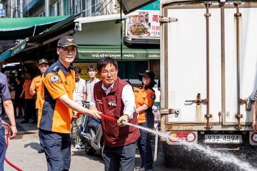 화재에 취약한 전통시장, 마포는 “예방”으로 답합니다.
