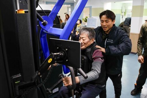 성동구,‘사근 스마트헬스케어센터’본격 운영… 맞춤형 운동처방으로 어르신 건강 돌본다