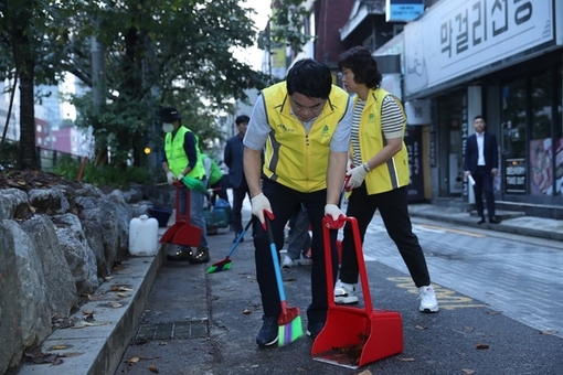 관악구, 추석 연휴 쓰레기 배출은 10월 7일 저녁 6시부터