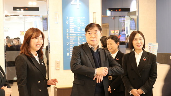KH건협 김인원 회장·강위중 사무총장, 서울동부지부 초도방문 및 업무보고 받아