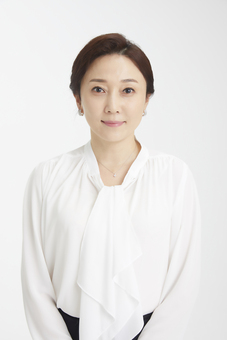 배우 김나운, 아프리카 식수 지원 위해 서울 사랑의열매에 기부