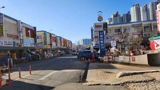 “시흥유통센터 부설주차장 200면 개방” …금천구 업무협약 체결