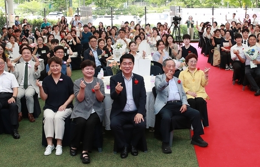 관악구, 사회복지의 날 맞아 따뜻한 음악회 열어