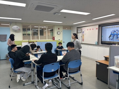 은평구립도서관, 지식정보 취약계층을 위한 ‘찾아가는 도서관 서비스’ 확대 운영