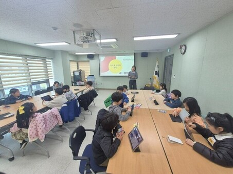 구로구, 초등학생 대상 ‘구로미래인재 로봇코딩 프로젝트’ 추진