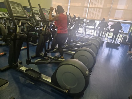 중구 충무스포츠센터 헬스기구 교체로 새 출발