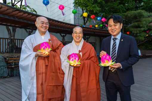 동대문구, 부처님오신날 기념 연등 점등식 개최