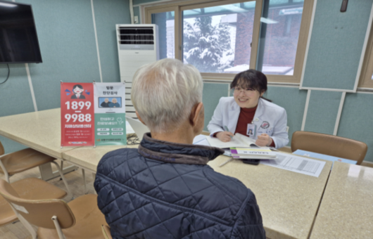 강동구 치매안심센터, 서울시 경진대회에서 3관왕…조기검진 분야 “대상” 등 석권