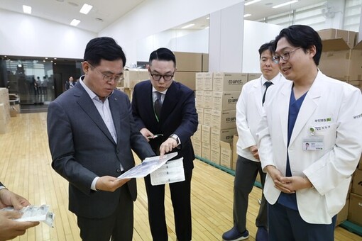 진교훈 강서구청장, 중동전쟁 여파에 의료소모품 수급 상황 점검