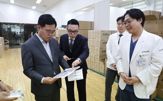 진교훈 강서구청장, 중동전쟁 여파에 의료소모품 수급 상황 점검