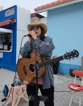 가수 미기, 전국 버스킹 투어 돌입…거리에서 전하는 ‘날 것의 음악’