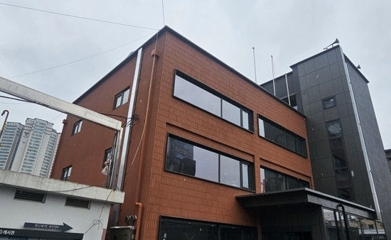 “46년 노후 청사 새 단장”… 종로구 창신제1동주민센터 26일 업무 재개