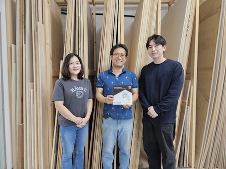 굿네이버스 경기남부사업본부,-바오밥목공전문학원, ‘좋은이웃학원’현판 전달식 진행