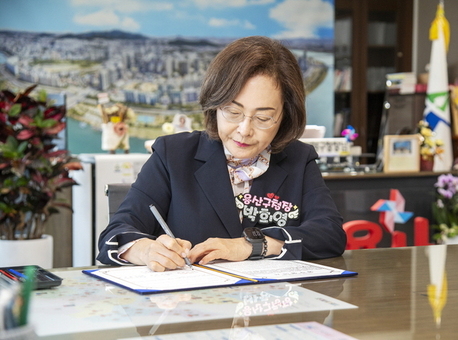 용산구, 중소기업‧소상공인 위한 ‘특별신용보증지원’ 업무협약 체결