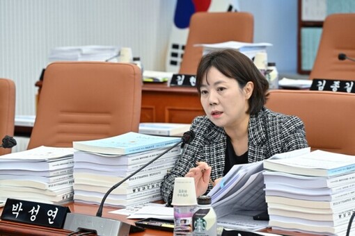 “지하로 돌아가던 길, 이제는 건넌다”  박성연 시의원, 군자역 사거리 변화 환영