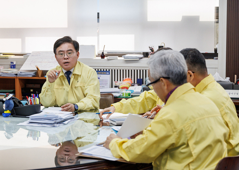 진교훈 강서구청장, ‘비상경제 대응체계’ 발맞춰 에너지 절약 총력