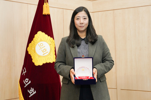 정서윤 동대문구의원, 한국유권자중앙회‘지방자치 의정대상’ 2년 연속 수상