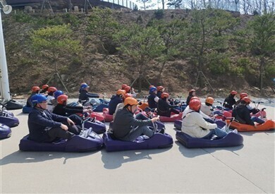 서울특별시중부교육지원청,  ‘2025년 일반직공무원 청렴·어울림 현장연수’ 마무리
