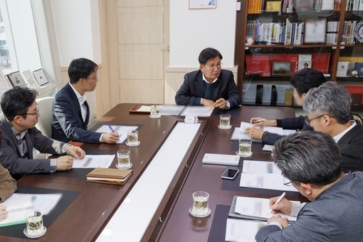 ‘상암 가는 길 안전하게’ 마포구, 수색역 보행로 설치 적극 이끈다
