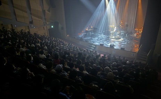 세대를 아우른 감동의 무대… 남양주문화재단, 윤복희 콘서트 ‘삶’ 성황리 마무리