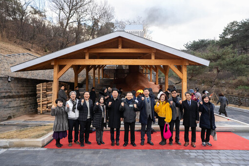 박승진 의원, 서울 유일의 봉화산 옹기문화마당 준공 환영! 