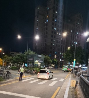 서울 동대문경찰서 우회전 차량 보행자 보호의무 위반 집중단속