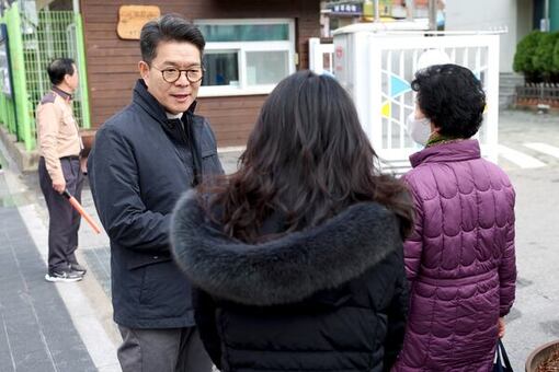 성동구, 늘봄지킴이로 초등학교 어린이 안전 더욱 든든하게!