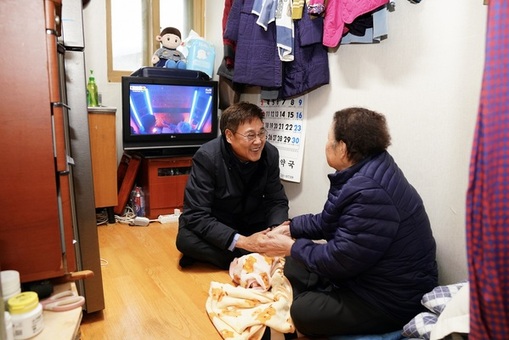 안전한 돌봄부터 존엄한 마무리까지, 종로구 ‘품위사 지원사업’