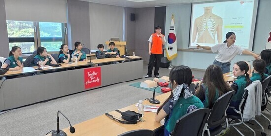 대한적십자사 인천지사, 채드윅 송도국제학교 RCY단원 대상 영어 심폐소생술 교육 실시