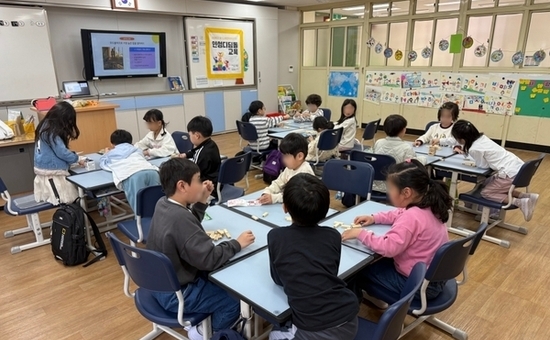 용산구, 학교로 찾아가는  ‘인성디딤돌 교육’ 운영