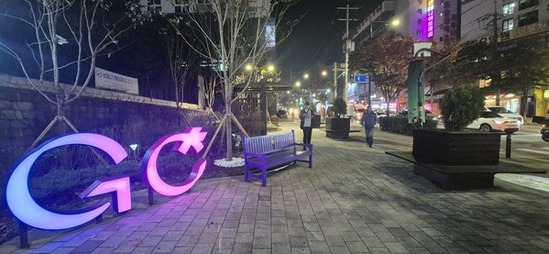 금천구, 우시장 앞 공원 새 단장... 주민들의 일상 속 녹색 쉼터로 재탄생