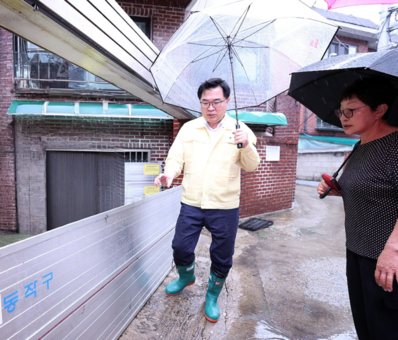 “물폭탄에도 끄떡없게!” 동작구, 성대시장 침수방지 대책 가동
