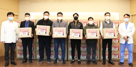 서울동부병원, 취약계층 위한 코로나19 구호물품 지원