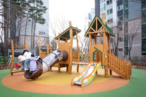 금천구, 어린이공원 삼대가 함께할 수 있는 공간으로 새 단장