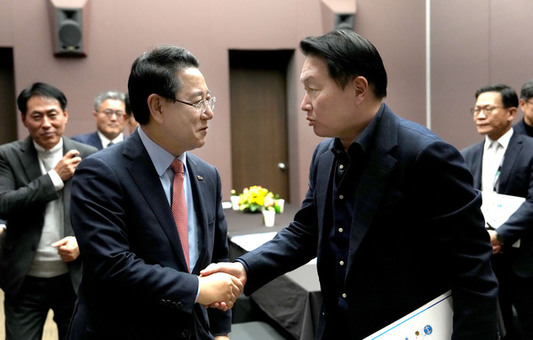 전남도, SK와 ‘AI 데이터센터 구축’ 위해 첫 만남